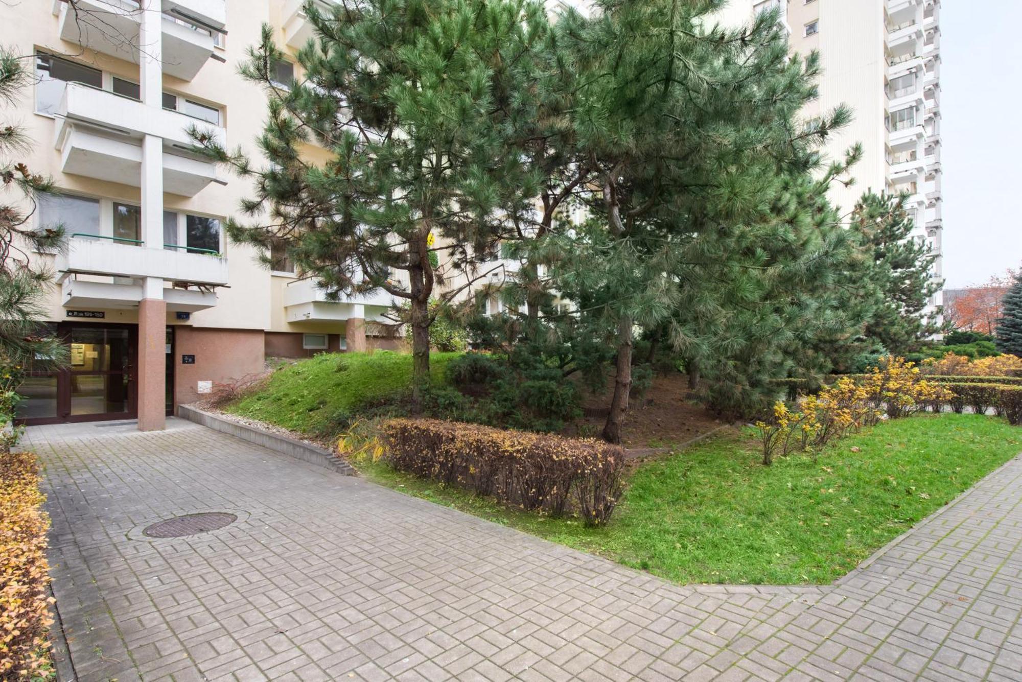 Room, Inflancka 19 Warszawa Exteriör bild